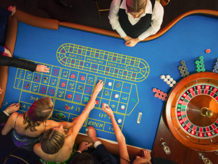 Roulette Betting Strategies: How to Improve Your Winning Chances